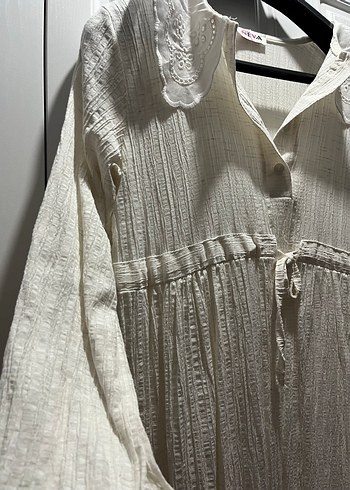 Dantel Yakalı Beyaz Uzun Keten Elbise - Görsel 2