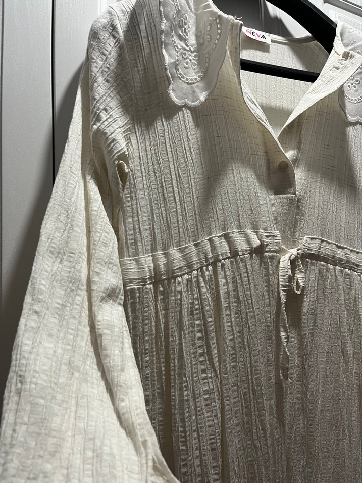 Dantel Yakalı Beyaz Uzun Keten Elbise - Görsel 2