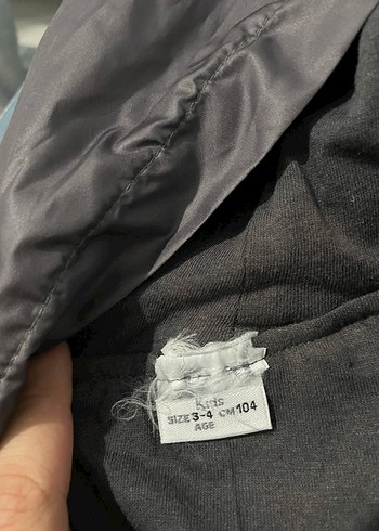4 Yaş Beden Erkek Çocuk Kapüşonlu Baskılı Fermuarlı Ceket