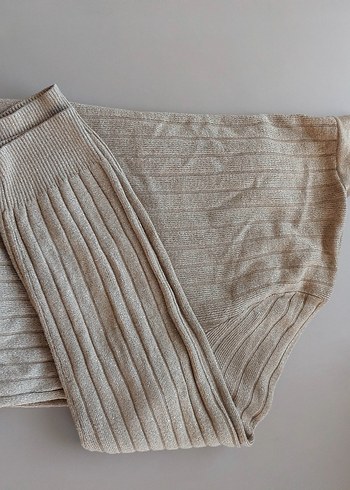 Bej V Yakalı Kadın Kazak - Görsel 4