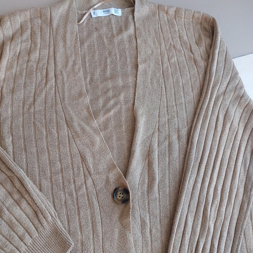 Bej V Yakalı Kadın Kazak - Görsel 2