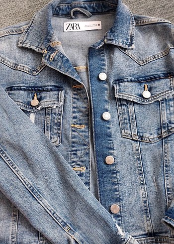 Zara 28