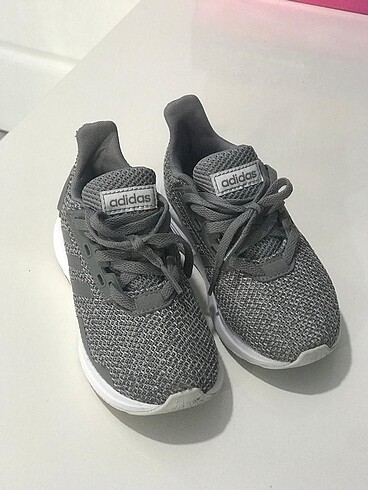 Adidas 28 numara çocuk AYAKKABISI