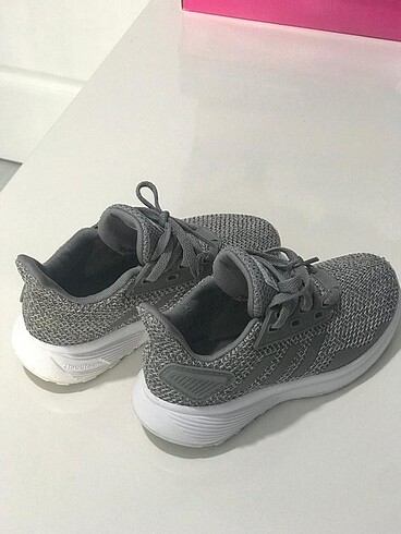 28 Beden gri Renk Adidas 28 numara çocuk AYAKKABISI