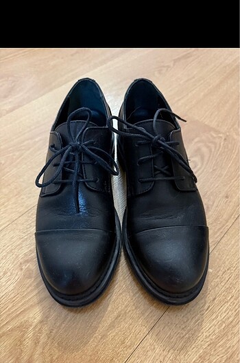 Derimod Oxford