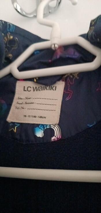 LC Waikiki Kız çocuk mont