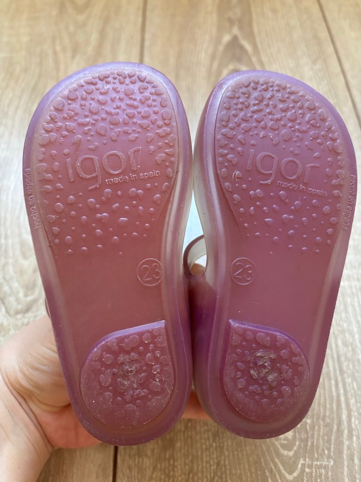 Pembe Kalpli Igor Babet - Görsel 3