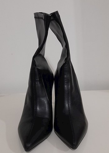 Siyah Deri Topuklu Kadın Bot - Görsel 3