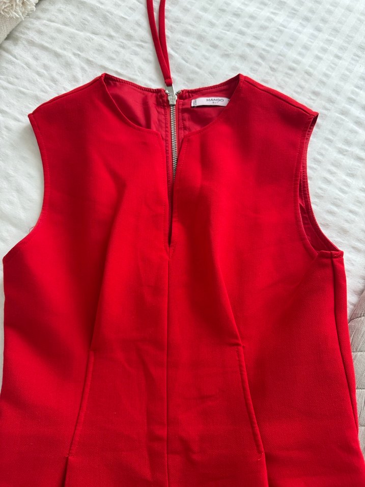 Kırmızı V Yaka Piliseli kısa Elbise - Görsel 2