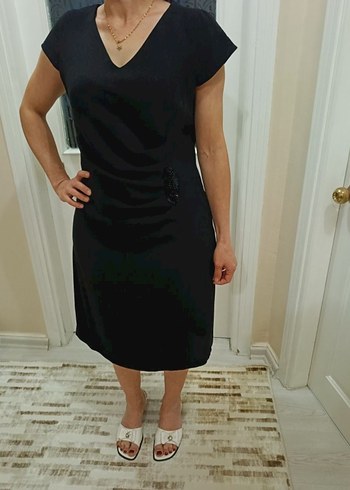 Siyah V Yakalı Kısa Kollu Abiye Elbise - Görsel 3
