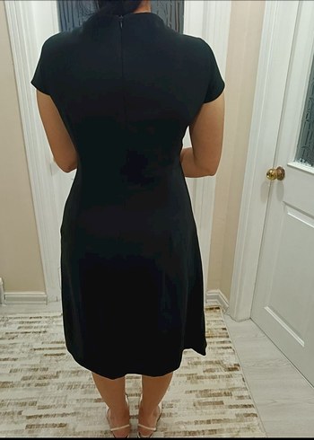 Siyah V Yakalı Kısa Kollu Abiye Elbise - Görsel 2