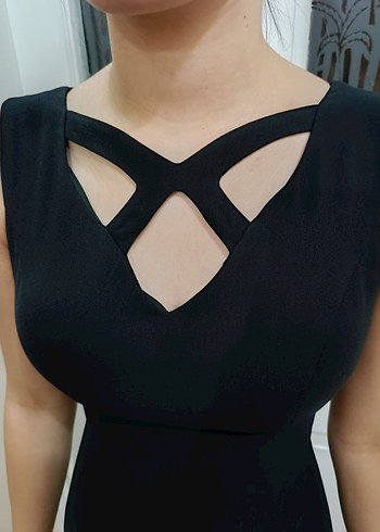 Siyah Uzun V Yaka Gotik Abiye Elbise - Görsel 3