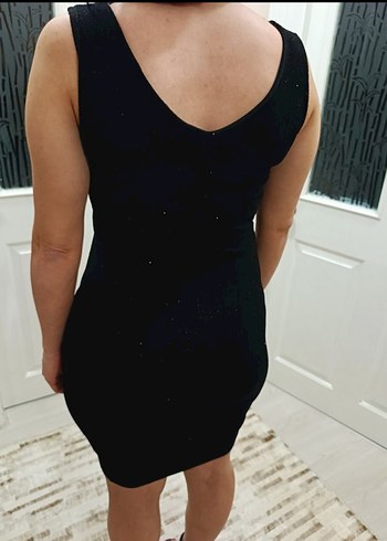 Siyah V Yakalı Midi Kalem Elbise - Görsel 5