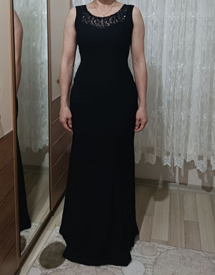 Siyah V Yaka Uzun Kadın Abiye Elbise - Görsel 3