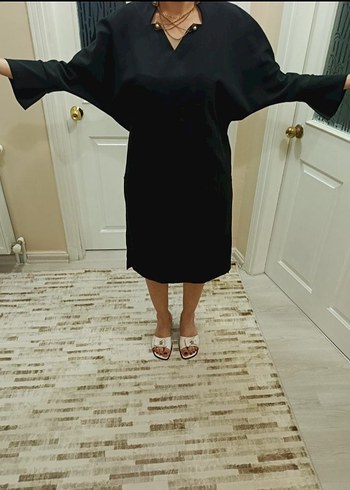Siyah V Yakalı Uzun Kollu Drapeli Kalem Elbise - Görsel 6