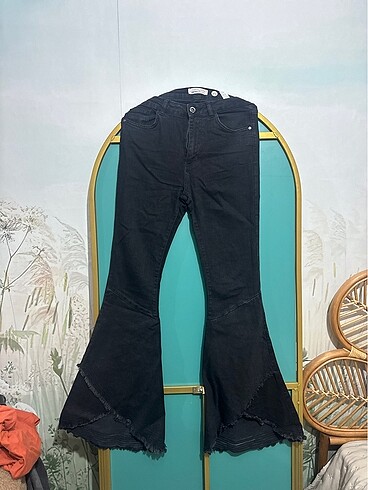 Koton İspanyol paça kot pantolon