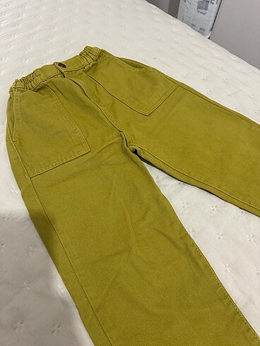 Erkek çocuk yağ yeşili pantolon