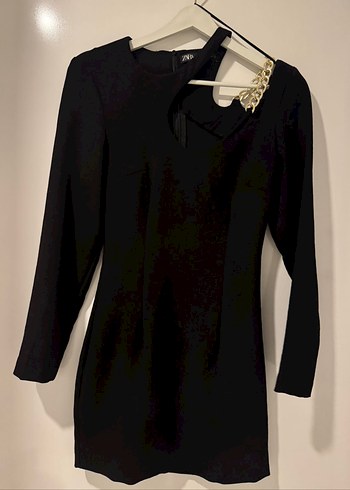 Zara Zincir Detaylı Mini Elbise - Görsel 3