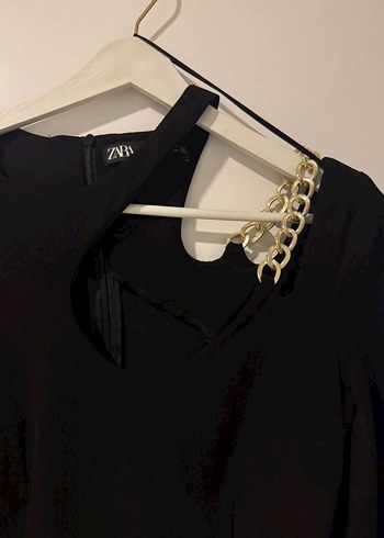 Zara Zincir Detaylı Mini Elbise - Görsel 2