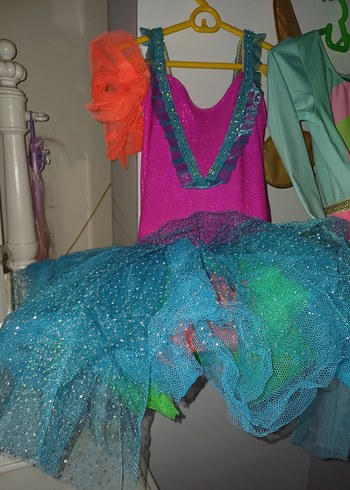 Renkli Çocuk Kostümleri Seti - Görsel 2