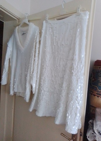 İpekyol pullu abiye ikili takım İpekyol kadını kendi olmak iste - Görsel 8