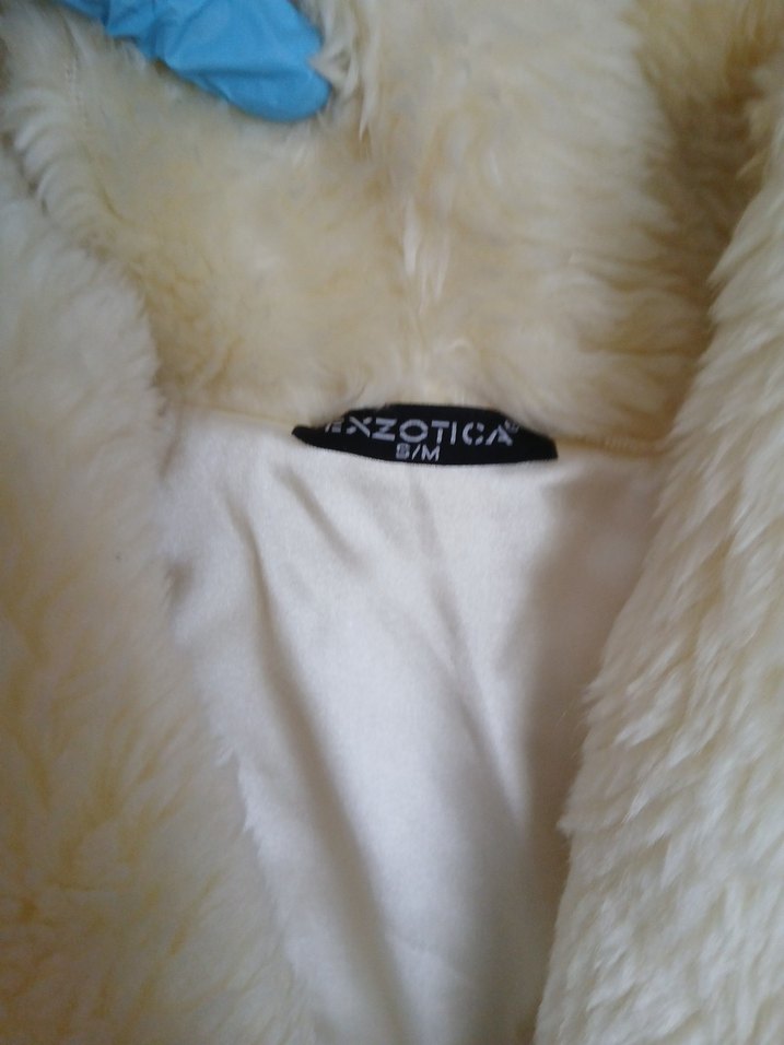 Kadın Beyaz Kürk Detaylı Midi Ceket - Görsel 3