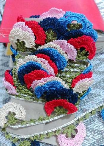 Renkli Fırfırlı Örgü Kadın Fular - Görsel 6