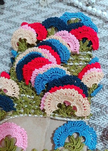 Renkli Fırfırlı Örgü Kadın Fular - Görsel 2