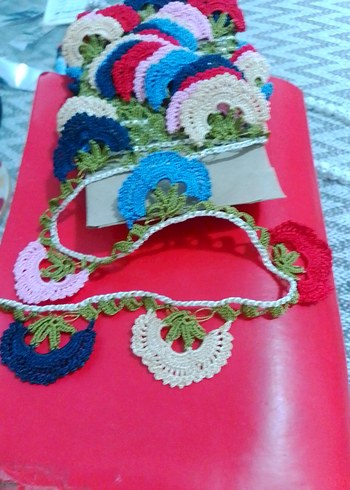 Renkli Fırfırlı Örgü Kadın Fular - Görsel 5