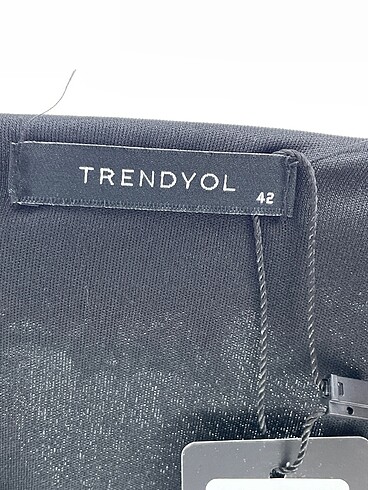 42 Beden siyah Renk Trendyol & Milla Kısa Elbise %70 İndirimli.