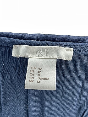 42 Beden lacivert Renk H&M Kısa Tulum %70 İndirimli.