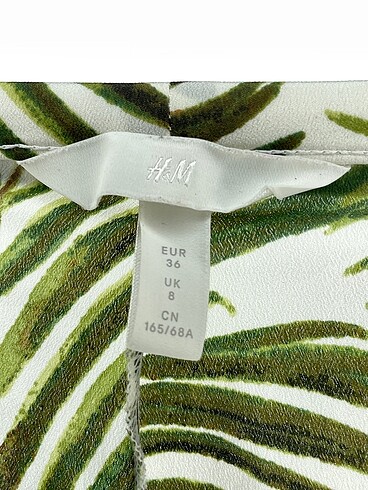 36 Beden beyaz Renk H&M Düz Kesim %70 İndirimli.