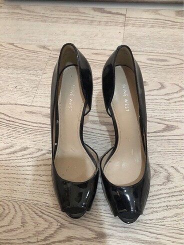 Nine West Ucu açık uzun topuklu ayakkabı
