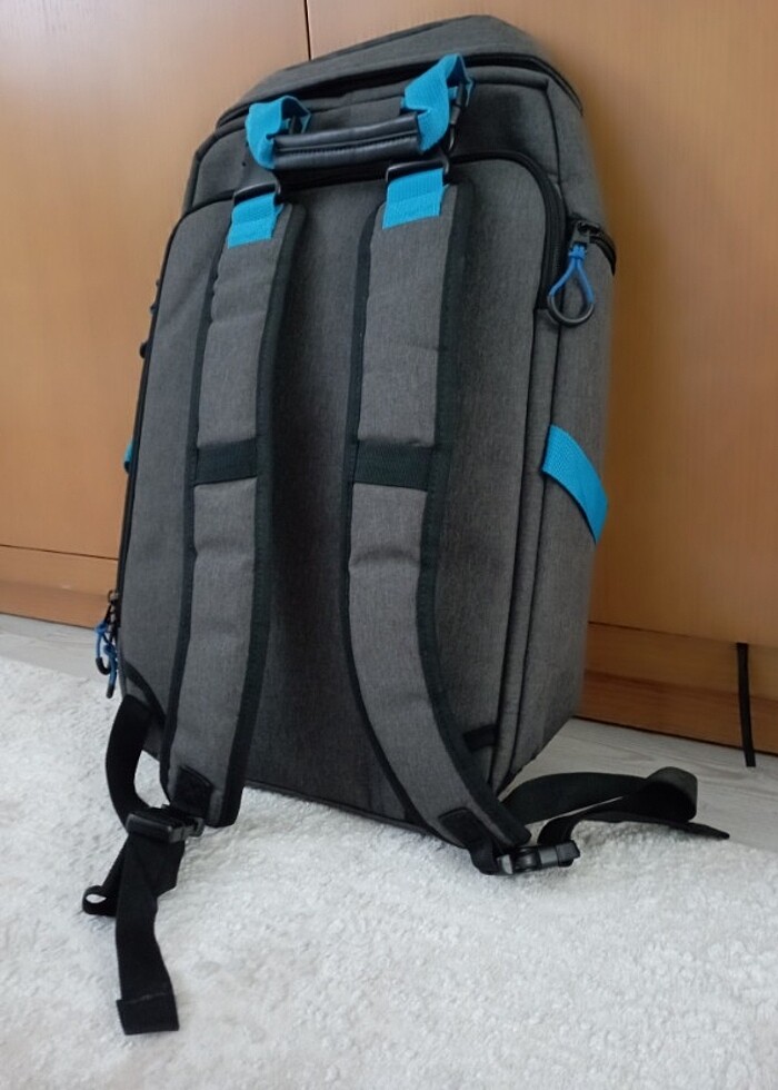 Sportif laptop sırt çantası  - Görsel 2