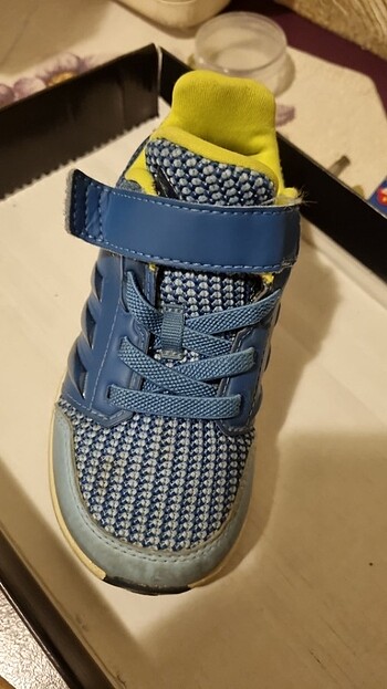 Spor ayakkabi adidas