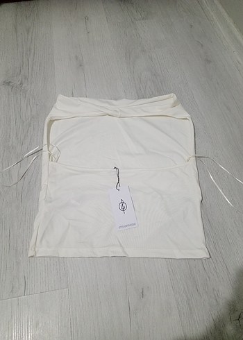 straplez top