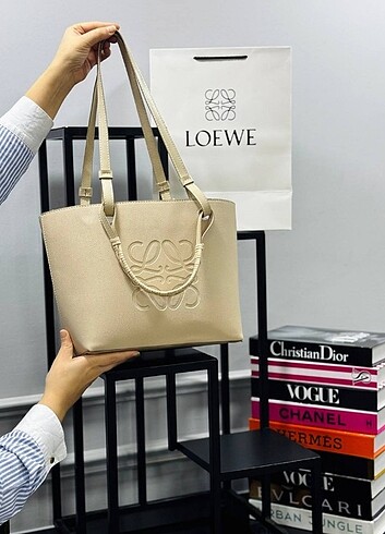  Beden LOEWE ANAGRAM BAG