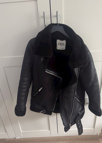 Zara Siyah Kürklü Deri Biker Ceket