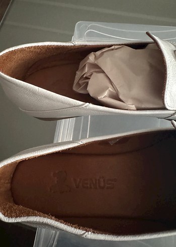 Beyaz Püsküllü Deri Kadın Loafer - Görsel 3