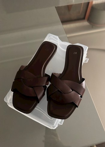 Kahverengi Kadın Topuklu Terlik - Görsel 2