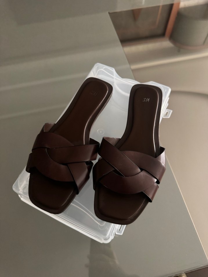 Kahverengi Kadın Topuklu Terlik - Görsel 2