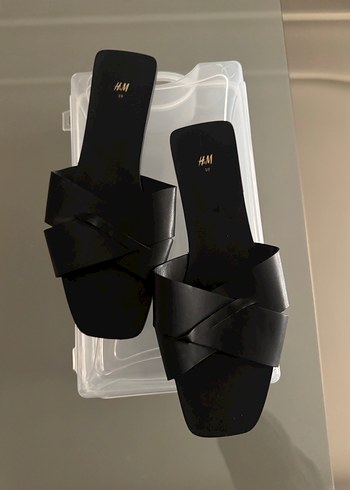 Siyah Kadın Topuklu Terlik - Görsel 2