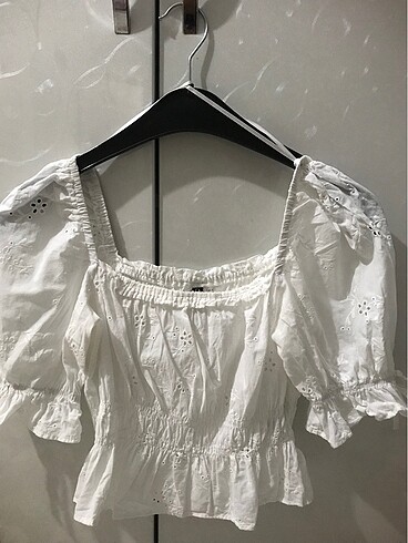 H&M Kare yaka