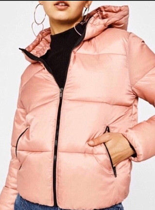 Bershka pembe mont 