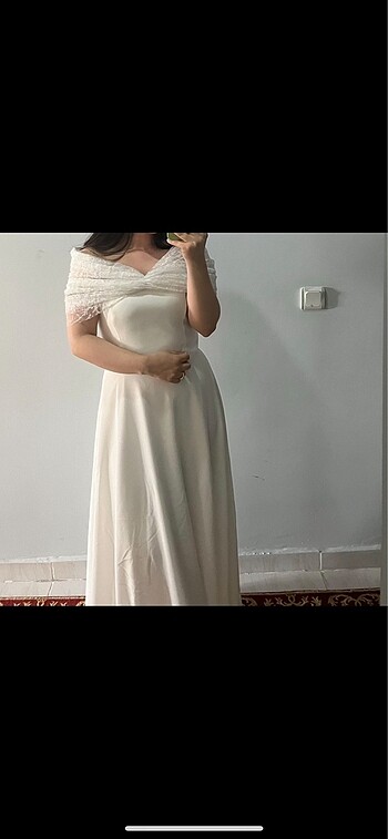 Nişan elbisesi