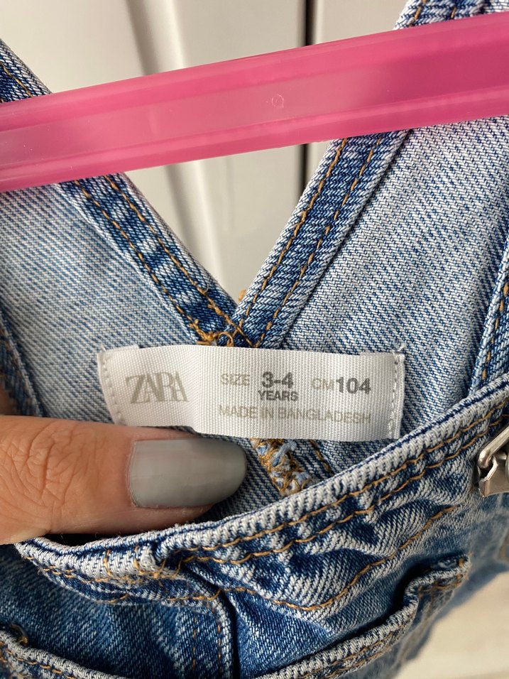 Kız Çocuk Mavi Denim Askılı Tulum - Görsel 3