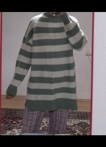 Lc modest yeşil çizgili oversize kazak