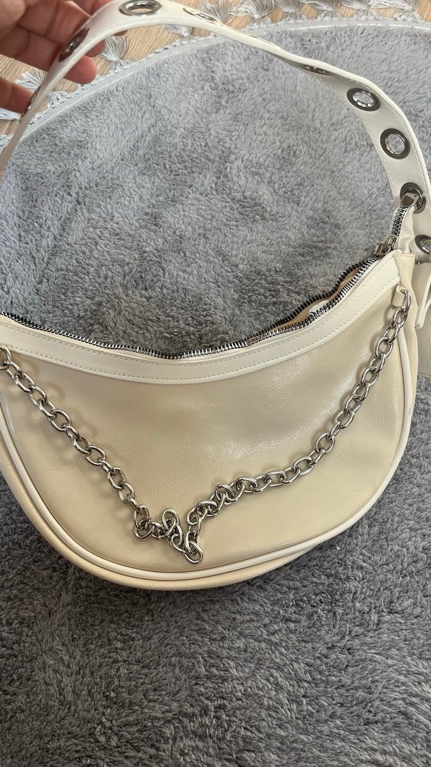 Zincir Detaylı Bej Deri Kadın Çanta - Görsel 4