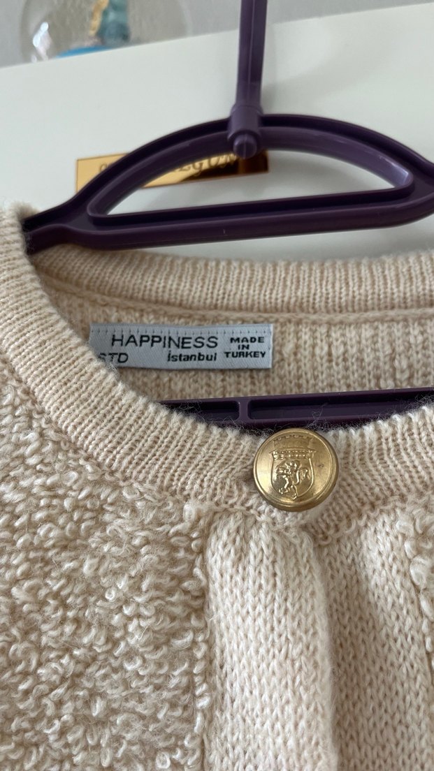 Bej Düğmeli Kadın Triko Hırka - Görsel 4