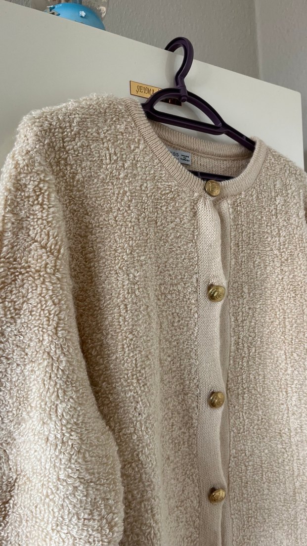 Bej Düğmeli Kadın Triko Hırka - Görsel 3